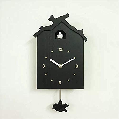 Horloge à coucou moderne et design forme de chalet épuré