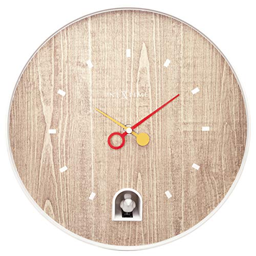 Horloge à coucou moderne et design forme de chalet épuré